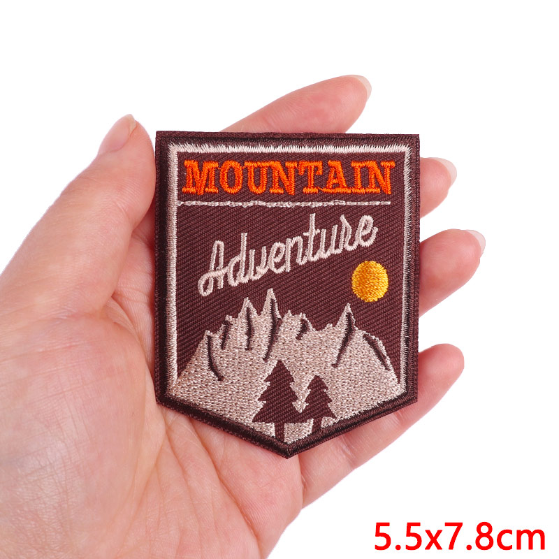 Mountain Camping Adventure Emb - Outdoor Adventure Clothing reseña y precio